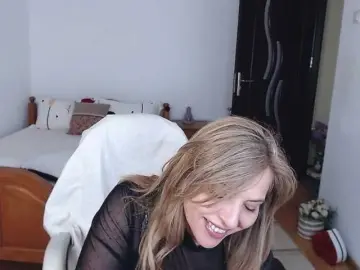 Bongacams Best live sex cam show of Evamaria2025