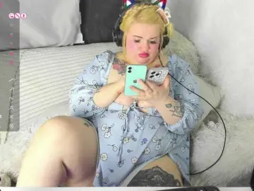 Bongacams Watch Live Sex Cams of KaterinaDell