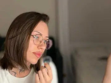 Bongacams Live Sex Cam of IRAONIC
