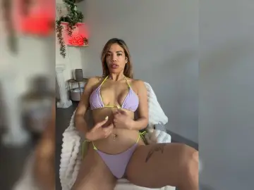 Bongacams Best live sex cam show of LunaCarmel809