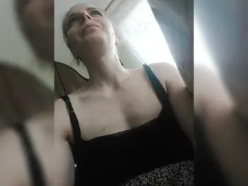 Bongacams Live Sex of Lulu-Erotica