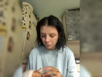 Bongacams Best live sex cam show of BlackRavenX
