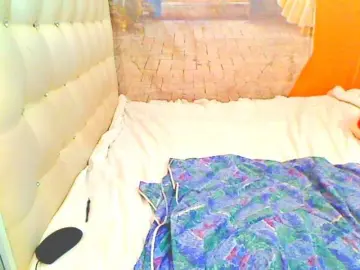 Bongacams Best live sex cam show of HOTLILLIE