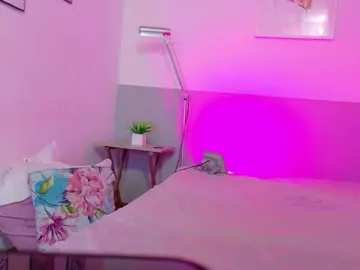 Bongacams Sex Cam of skinnyprinces