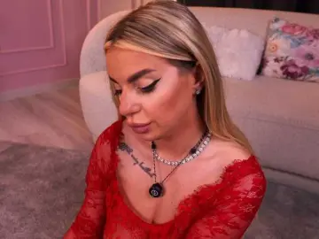 Bongacams Watch Live Sex Cams of PearlPlenty