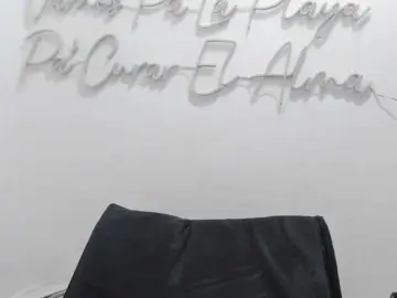 Bongacams Watch Live Sex Cams of brillit-squirt