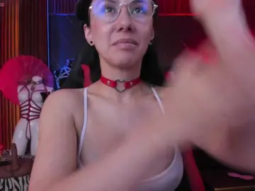 Bongacams Sex Cam of XiaQueen
