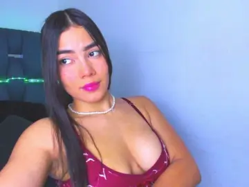 Bongacams Sex Cam of crazybaby-squirt