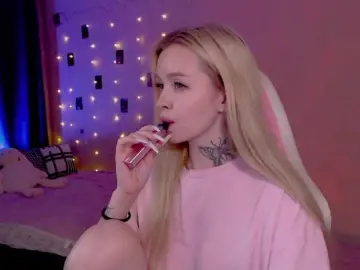 Bongacams Sex Cam of NaughtyMable