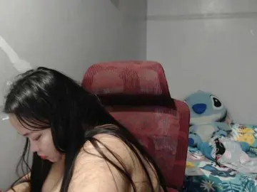 Bongacams Nude Webcam of BubbleButtPinay