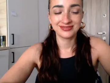 Bongacams Best live sex cam show of LorennePlay