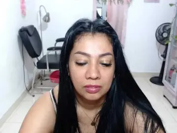 Bongacams Nude Webcam of titsbiglovers