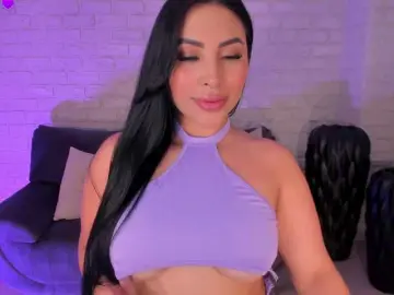 Bongacams Free Live Porn of MiaRoberts1