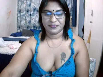 Bongacams Live Sex Cam of indiandelight001