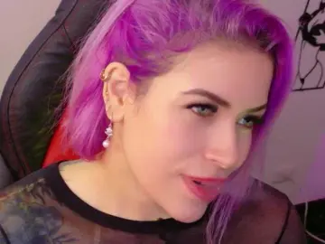 Bongacams Live Sex of Ivypoison10