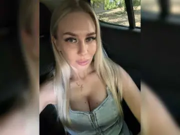 Bongacams Sex Cam of Lovensesgirl