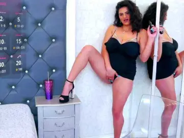 Bongacams Watch Live Sex Cams of LorenneMays