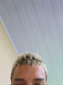 Cam4 Watch Live Sex Cams of Ruanzicari0