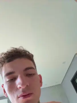 Cam4 Live Sex Cam of pietrolutchero