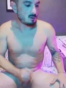Cam4 Live Porn of RodValentino