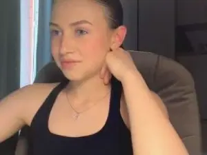 Cam4 Nude Webcam of AntoniaGirote