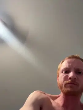 Cam4 Live Porn of biguyfun5
