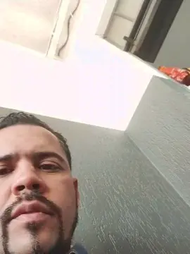 Cam4 Live Porn of Morenopaugross