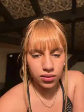 Cam4 Private Sex Chat of saraangelafern1