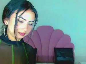 Cam4 Sex Cam of glow_doll