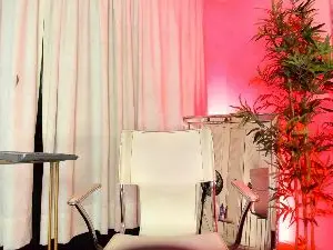 Cam4 Watch Live Sex Cams of alicemassiel