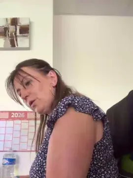 Cam4 Best live sex cam show of Desiree1951