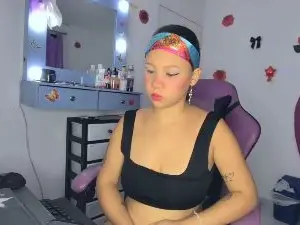 Cam4 Live Sex Cam of Meily_clark