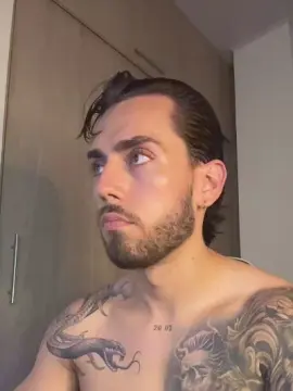 Cam4 Watch Live Sex Cams of Axel_blaze_1