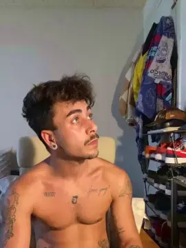 Cam4 Live Sex of Mojitoxxx69
