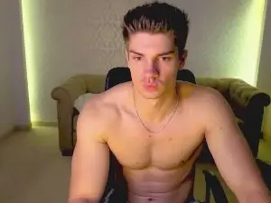 Cam4 Best Webcam of MaxKaidenn
