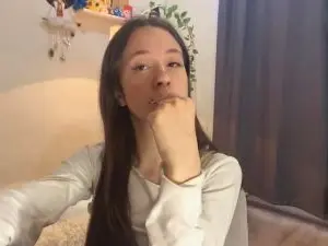 Cam4 Free Porn Cam of KizzieLudwick