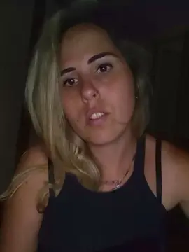 Cam4 Sex Chat of Emilyvuxa