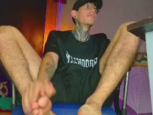 Cam4 Adult Webcam of david_huge