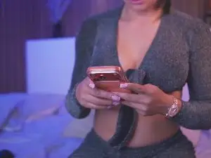 Cam4 Private Sex Chat of Gemma_Romano