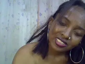Cam4 Live Porn of Yslley