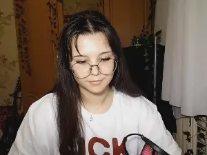 Cam4 Watch Live Sex Cams of KenishaKudzma