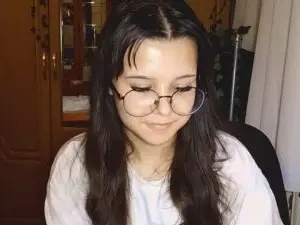 Cam4 Watch Live Sex Cams of KenishaKudzma