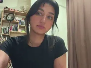 Cam4 Live Sex Cam of YingPopichak