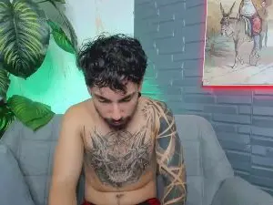 Cam4 Watch Live Sex Cams of levi_wolf