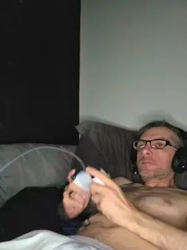 Cam4 Live Sex of SlimDaddy4u
