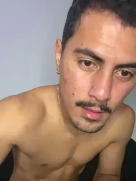 Cam4 Best Webcam of Julionovais