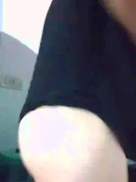 Cam4 Free Porn Cam of tiago23hot