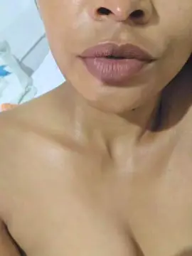 Cam4 Sex Cam of LeyaCat