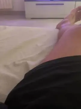 Cam4 Watch Live Sex Cams of axel9919