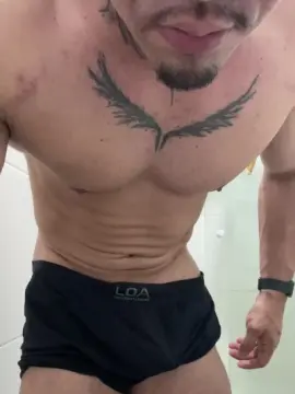 Cam4 Live Sex Cam of _lucas_ramos